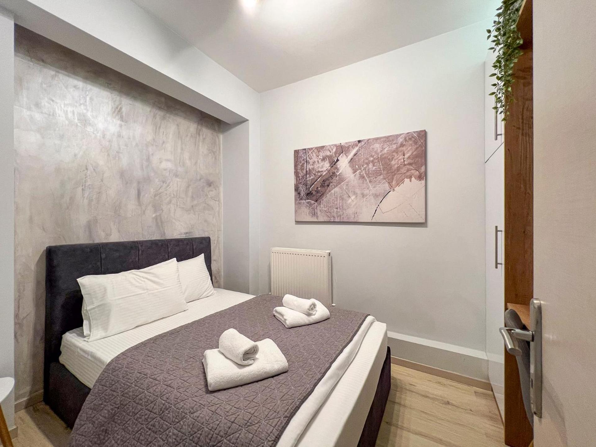 Incitybnb - Chic Suite Tesalonika Bagian luar foto